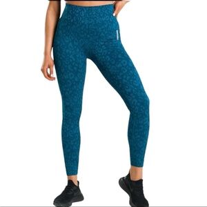 Gymshark Teal Adapt Animal Leopard Print Seamless Leggings Sz Small EUC